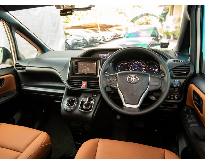 Leasing & Rental